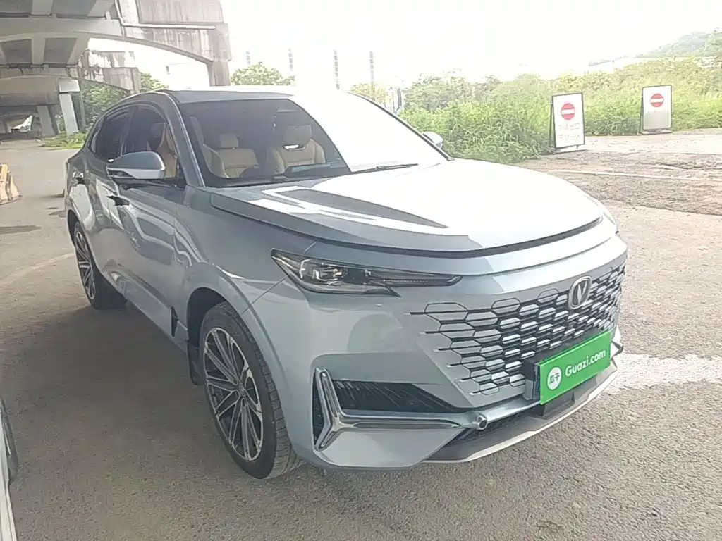 Changan UNI-K 2.0 T Distinguished
