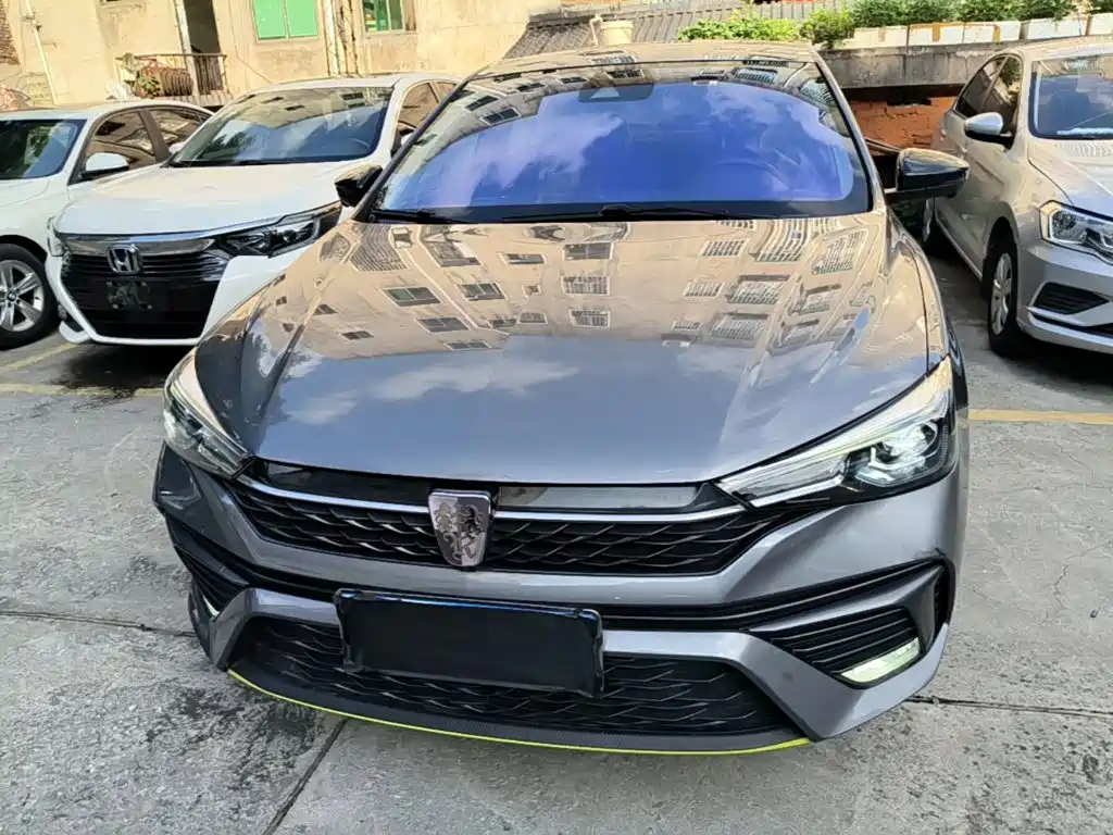 Roewe i5 1.5 L CVT Stellar
