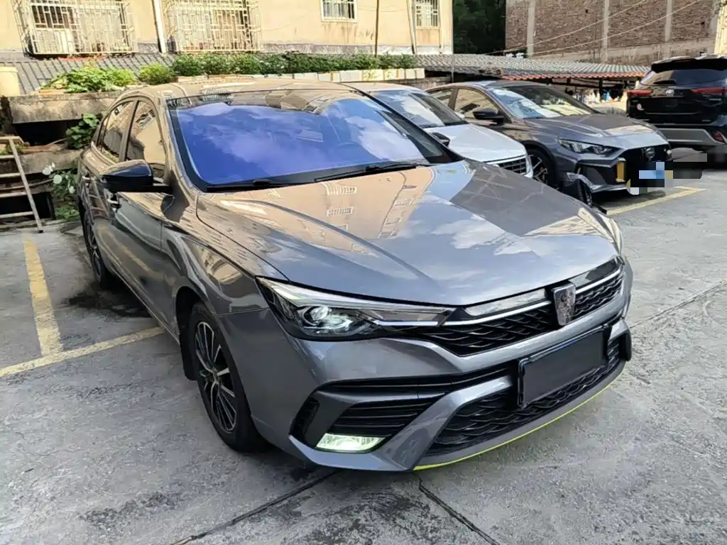 Roewe i5 1.5 L CVT Stellar