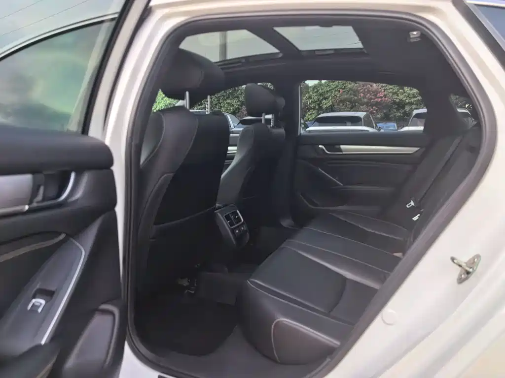 Inspire 260 TURBO Refined