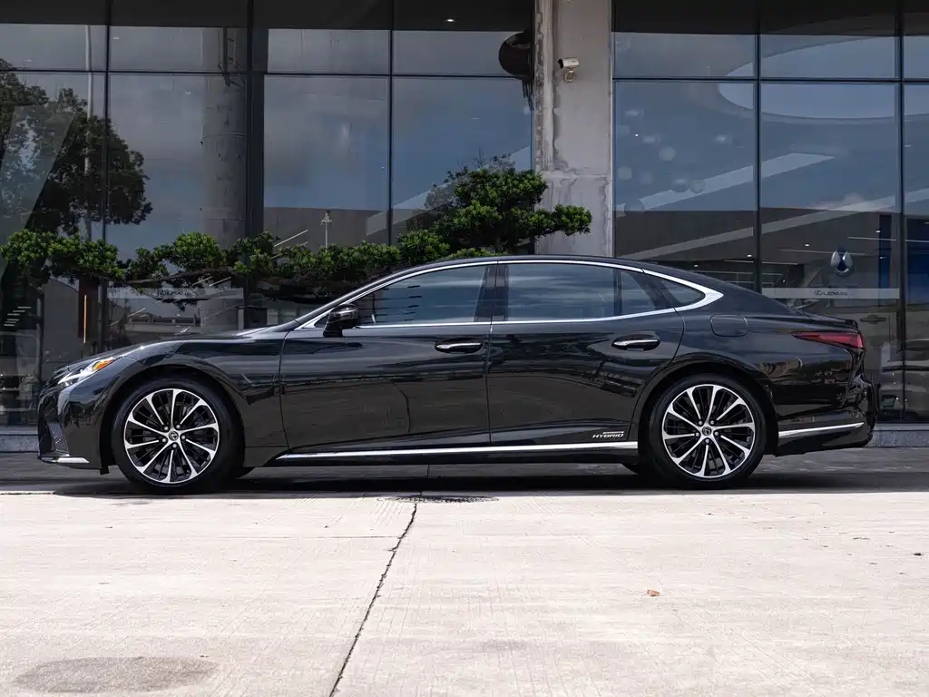Lexus LS 500 h Executive