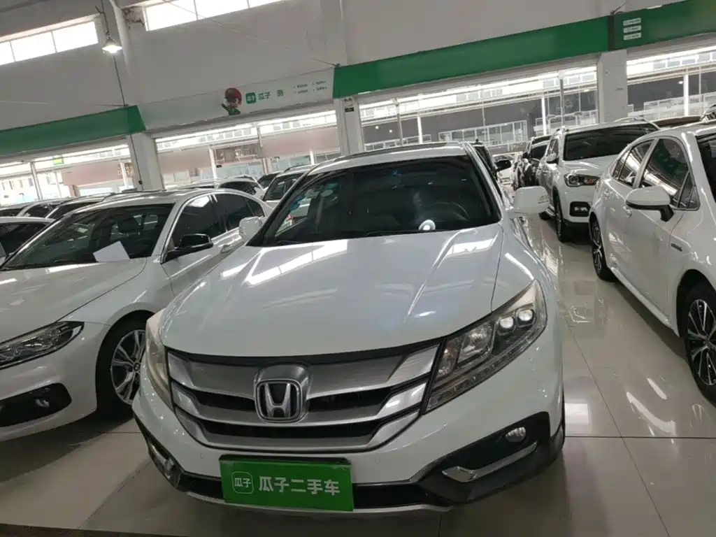 Crosstour 2.4 L Luxury