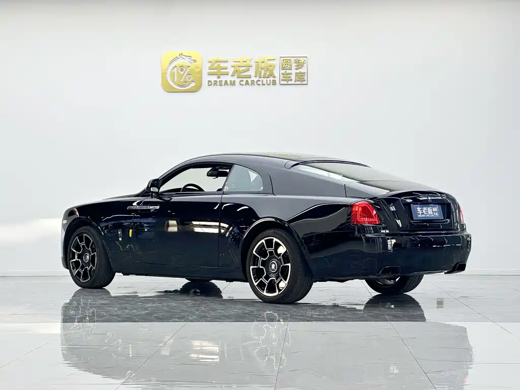 Wraith 6.6 T Black Badge