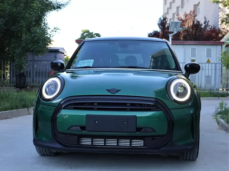 MINI COUNTRYMAN MINI COUNTRYMAN 2022款 改款 1.5 T COOPER 鉴赏家