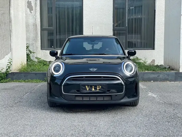 MINI Facelift 1.5 T COOPER Artist