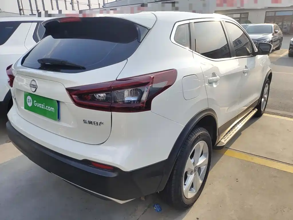 Qashqai Classic 2.0 L CVT XV Comfort