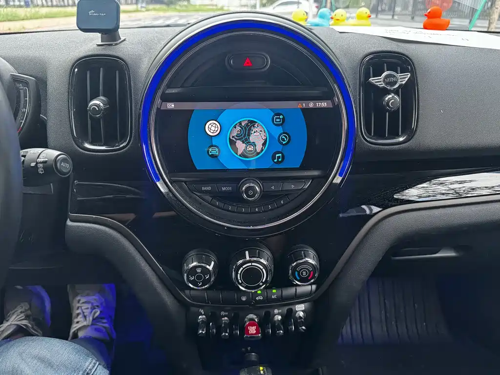 MINI COUNTRYMAN 1.5 T COOPER ALL4 Classic
