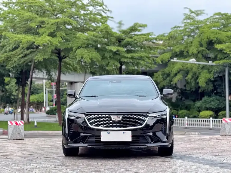 Cadillac CT4 28 T Luxury