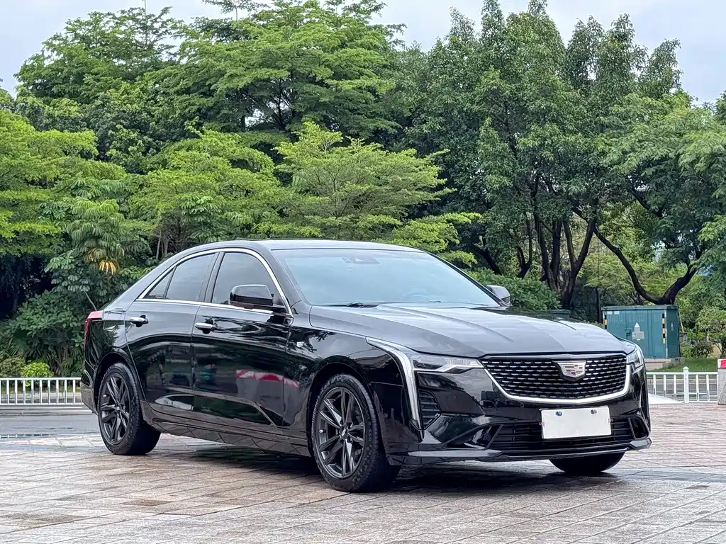 Cadillac CT4 28 T Luxury