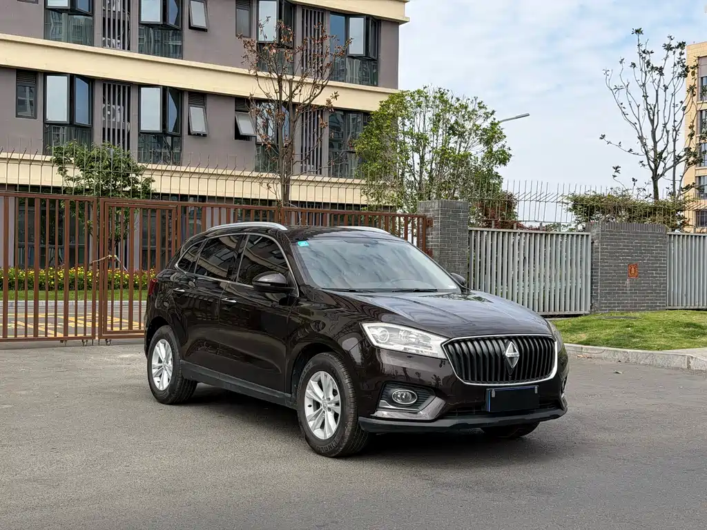 Borgward BX7 28 T 2 WD Elite 5-seat