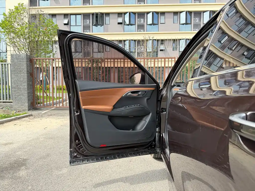 Borgward BX7 28 T 2 WD Elite 5-seat