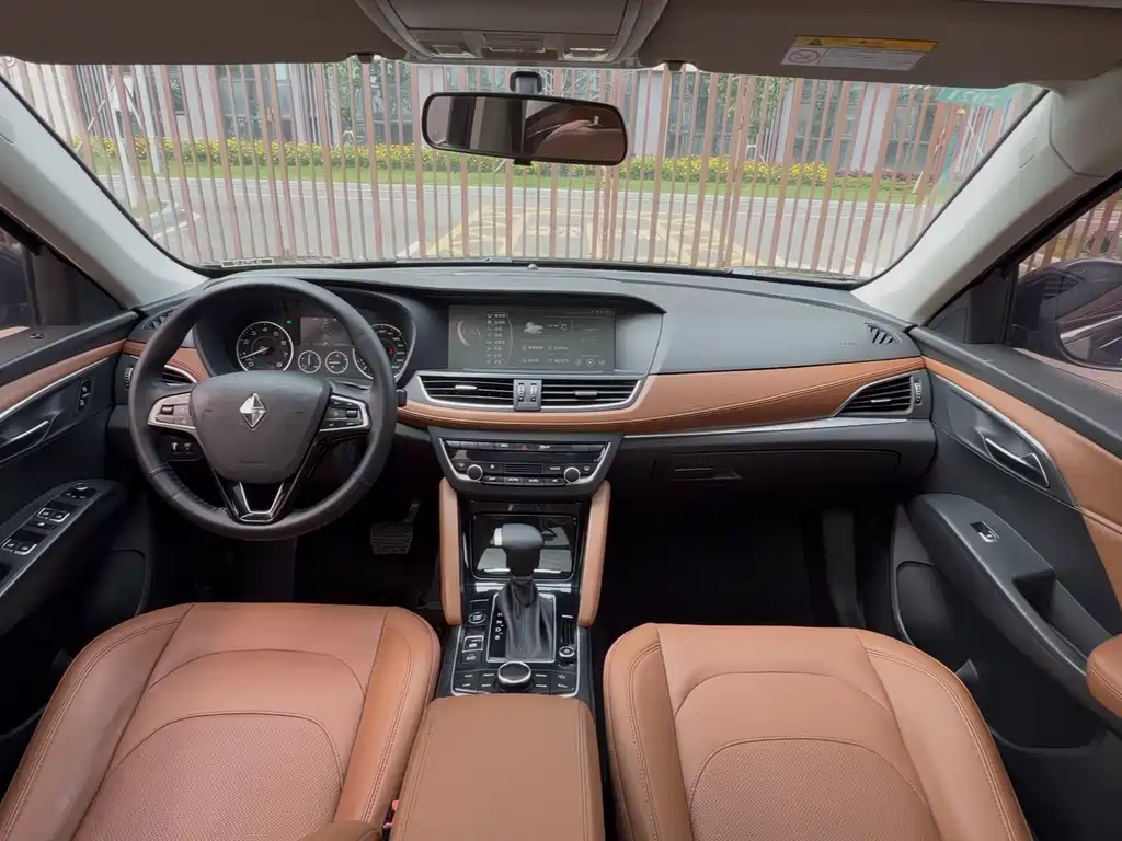 Borgward BX7 28 T 2 WD Elite 5-seat