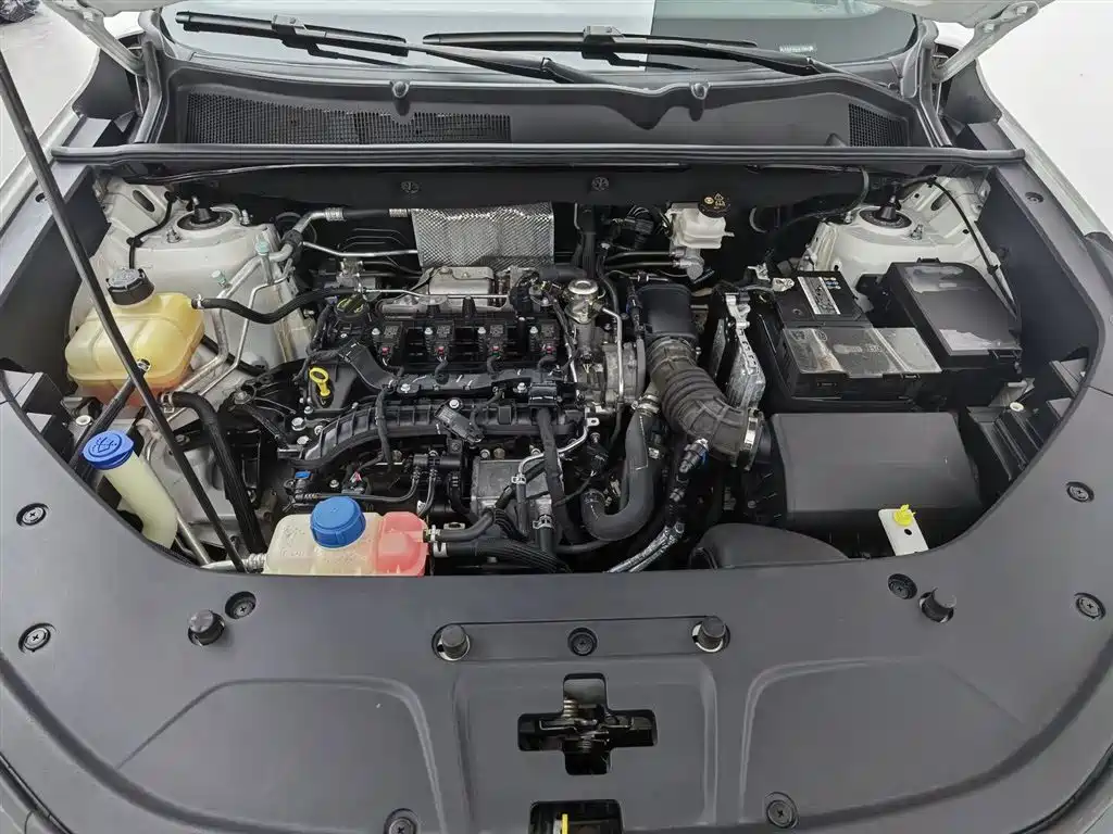 Changan CS75 PLUS 2 nd Gen 1.5 T Auto Elite