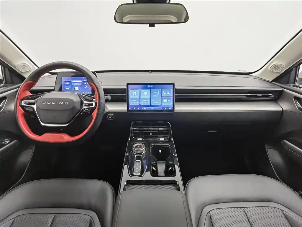 Wuling Starlight 70 Standard