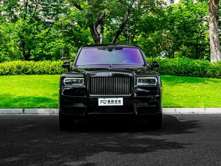Rolls-Royce Cullinan Black Badge