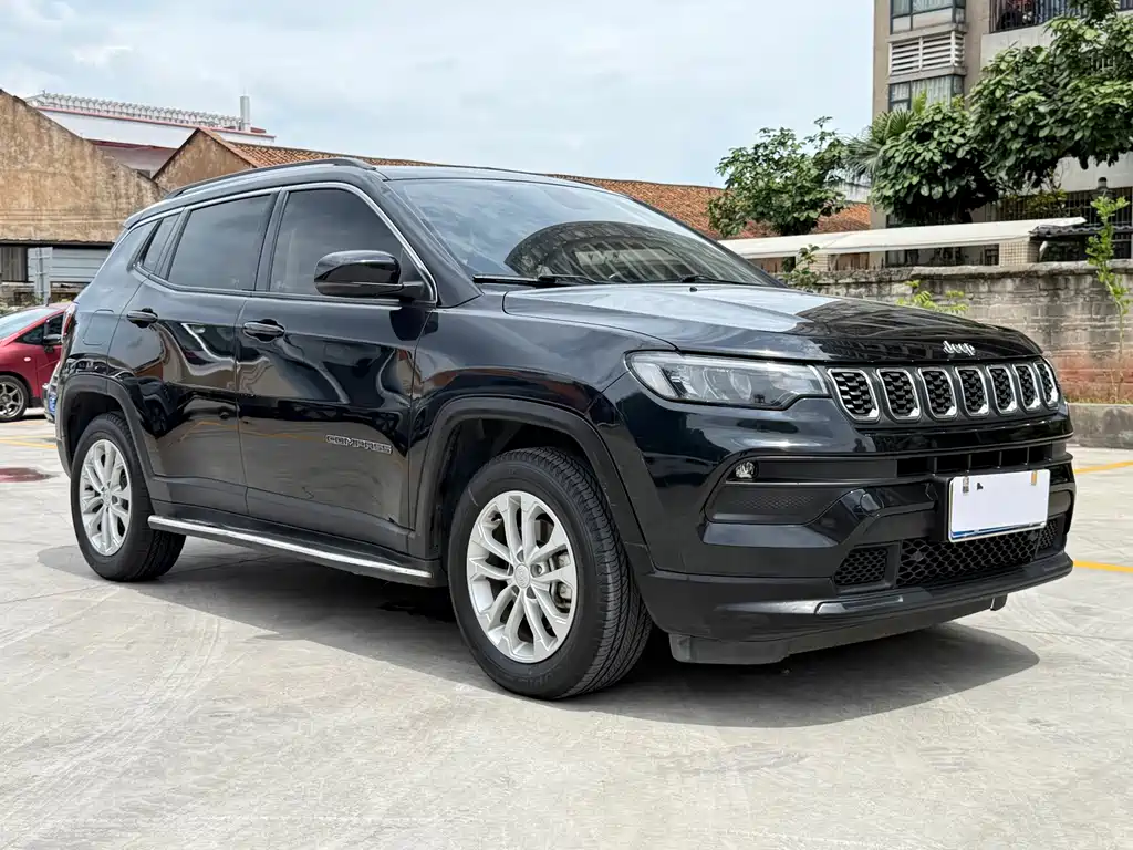 Compass 220 T Auto Elite