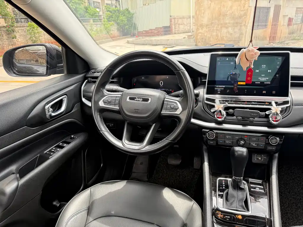 Compass 220 T Auto Elite