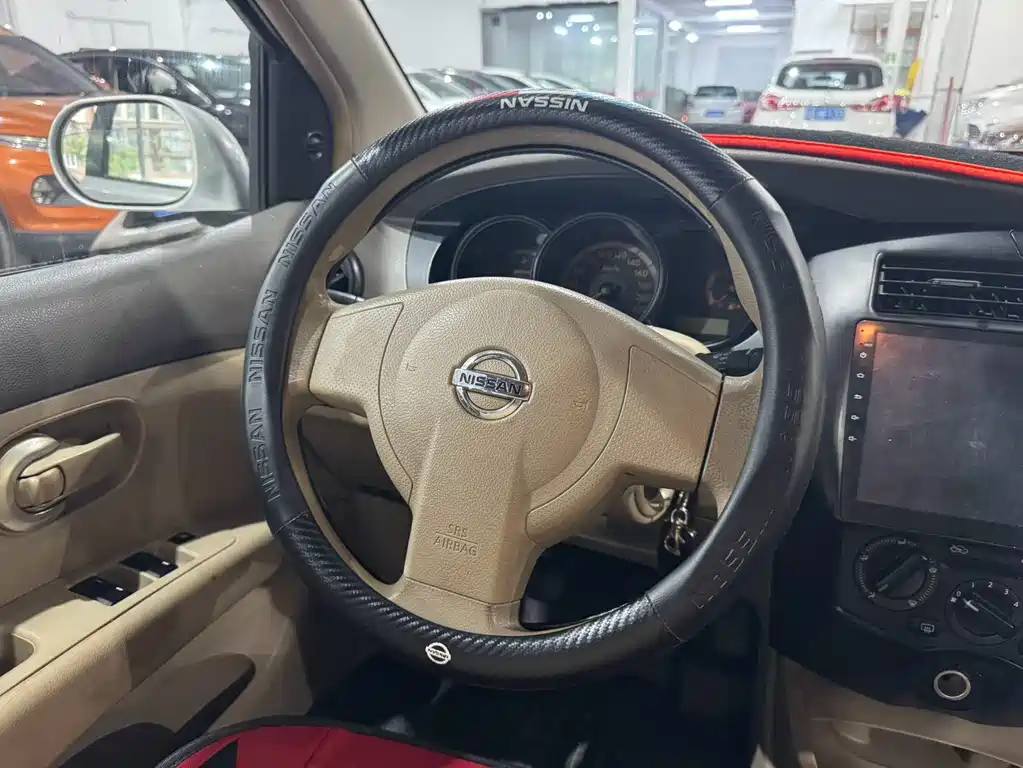 Livina 骊威 2008款 劲锐 1.6 L 自动标准版