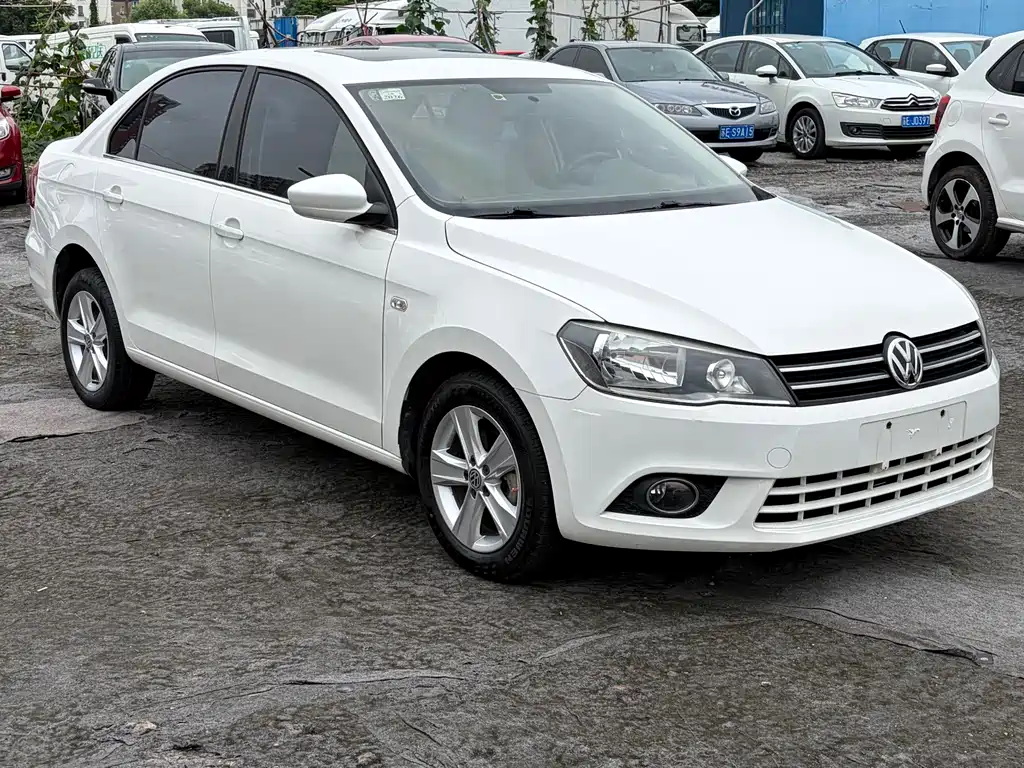 Jetta 1.6 L Auto Luxury