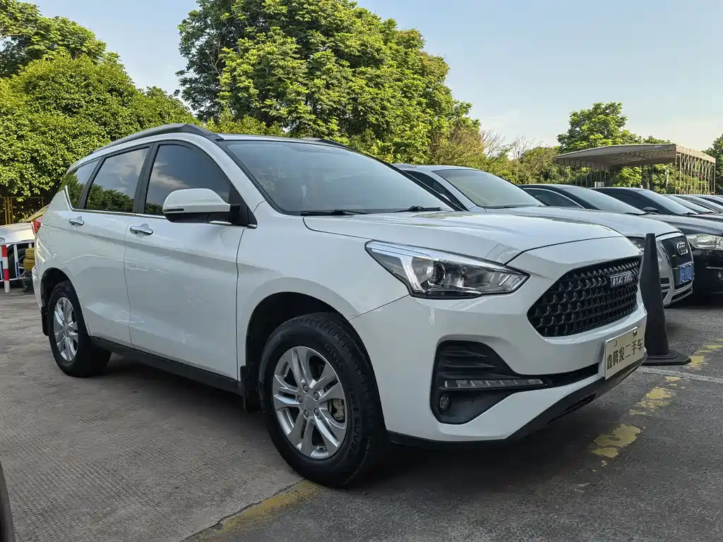 Haval M6 1.5 T Manual 2 WD Elite CN-VI
