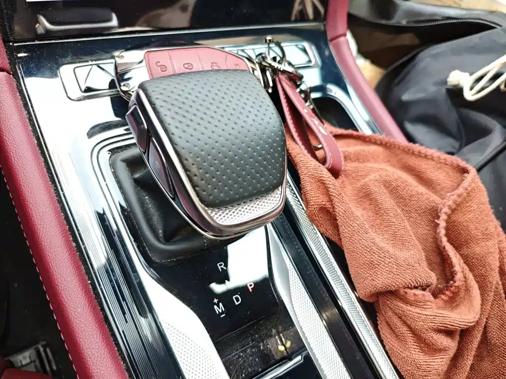 Hongqi H5 1.5 T DCT Flagship Charm