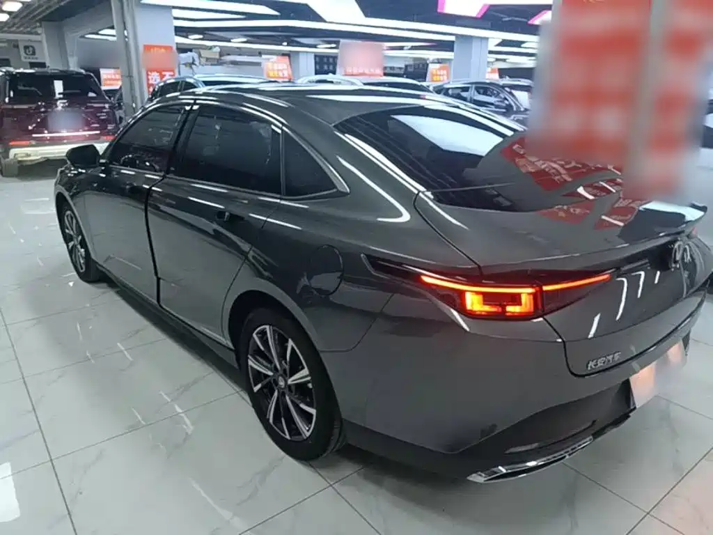 Eado 1.5 T GDI Auto Distinguished