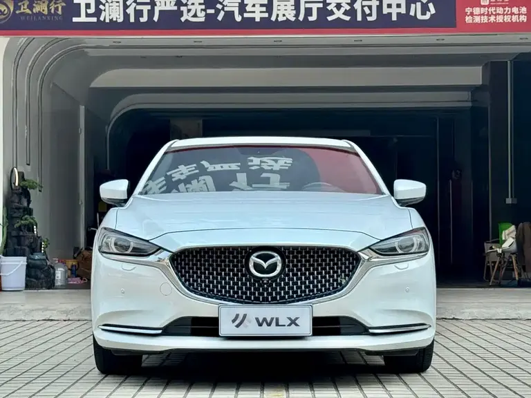 Mazda Atenza 2.5 L Blue Sky Supreme