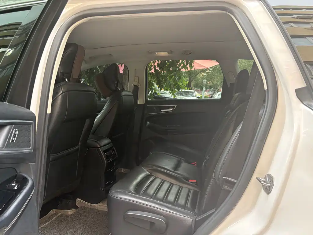 Edge 2.0 T GTDi 4 WD Grand Sharp