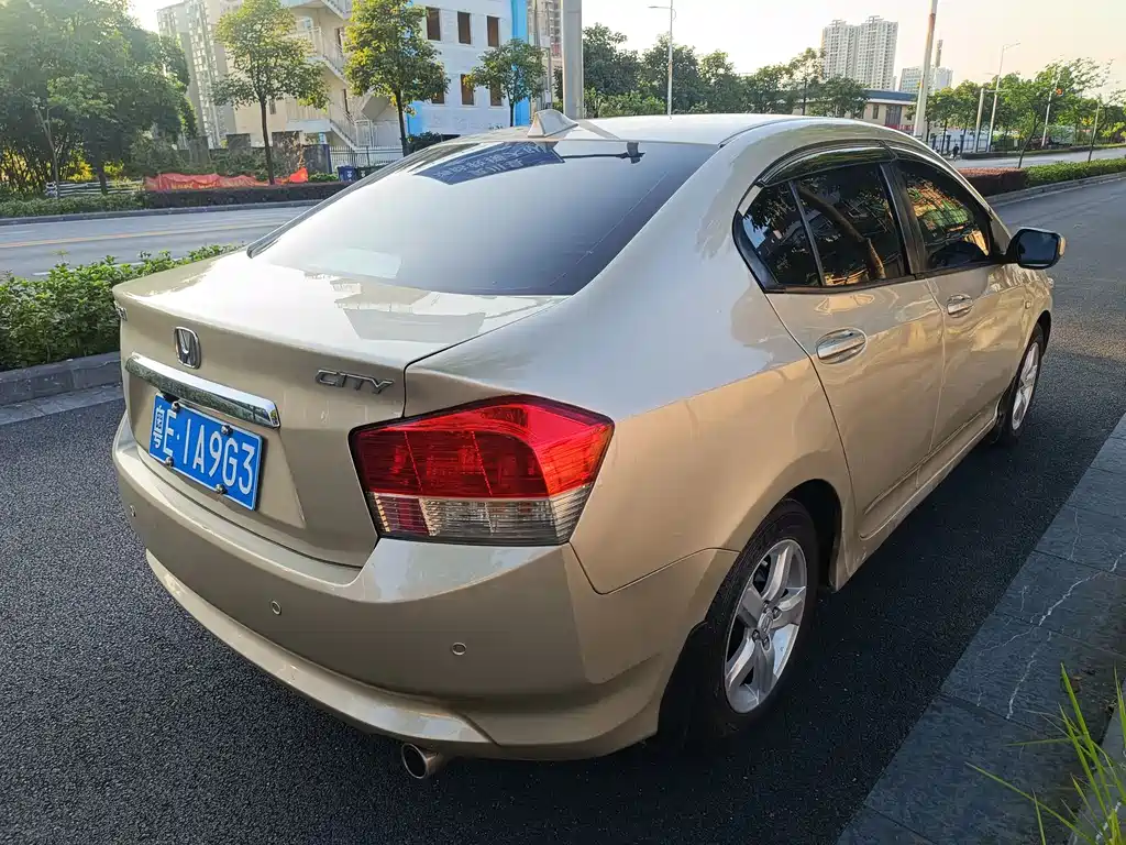 City Classic 1.5 L Auto Elite Taste Premium