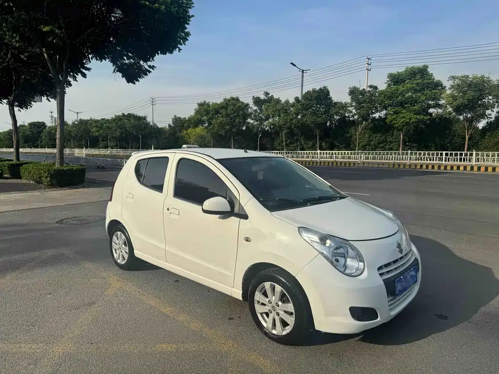 Alto 奥拓 2009款 1.0 L 自动豪华型