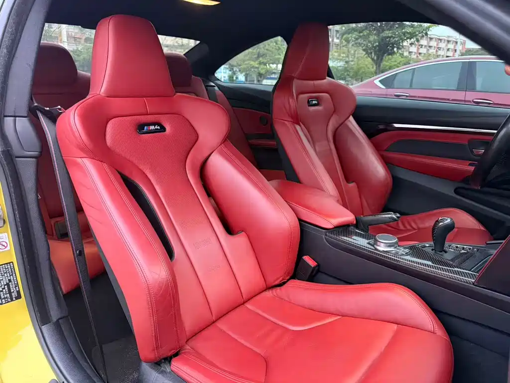 BMW M4 M4 2-door Coupe