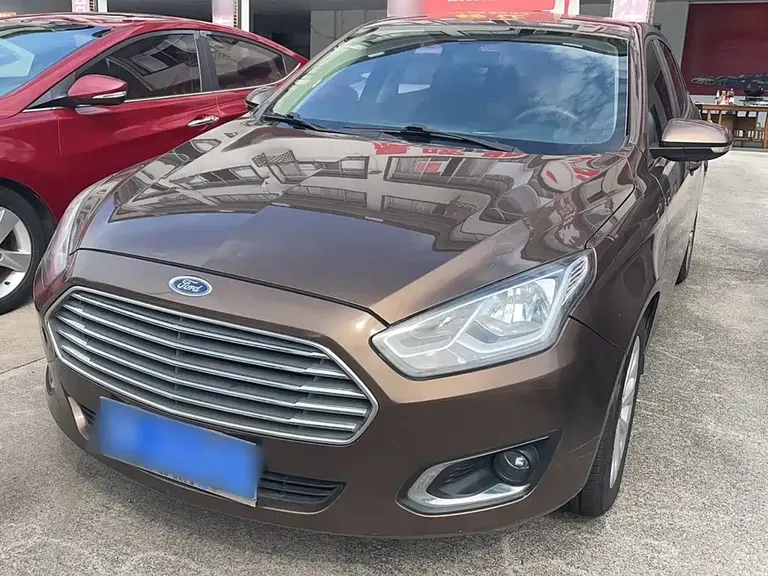 Ford Escort 1.5 L Auto Comfort