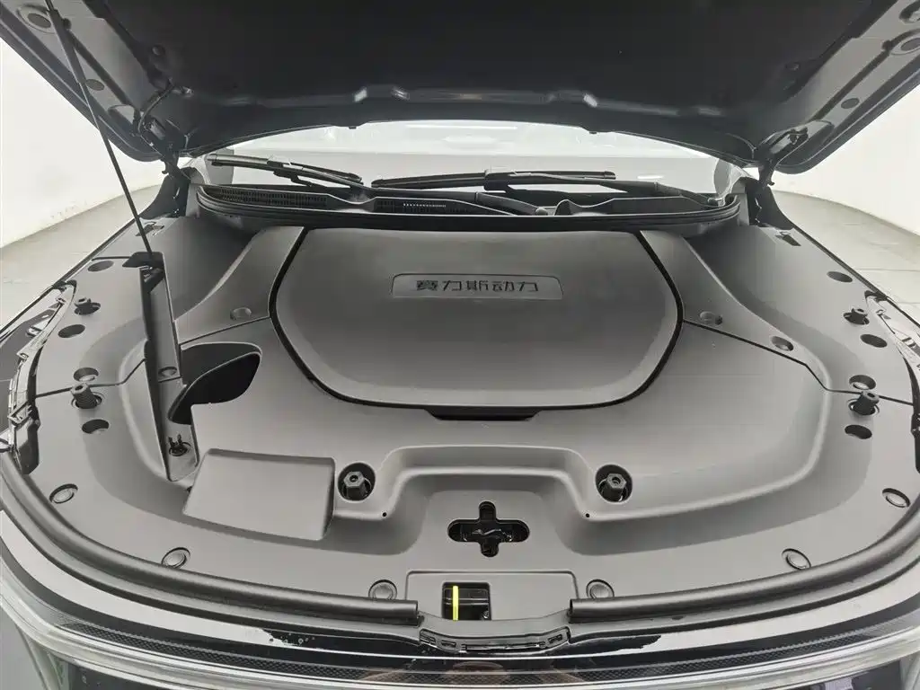 Landian E5 PLUS 蓝电E5 PLUS 2026款 230 km 超长续航版 Ultra 7座