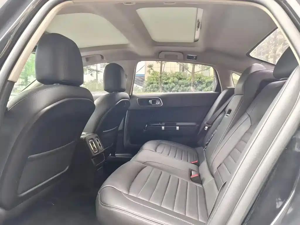 Citroën C6 400 THP Luxury