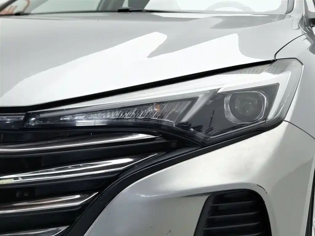 Eado PLUS 1.6 L GDI Manual Elite