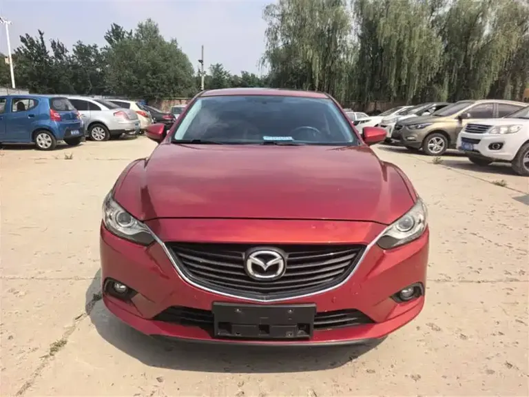 Mazda Atenza 2.0 L Blue Sky Luxury