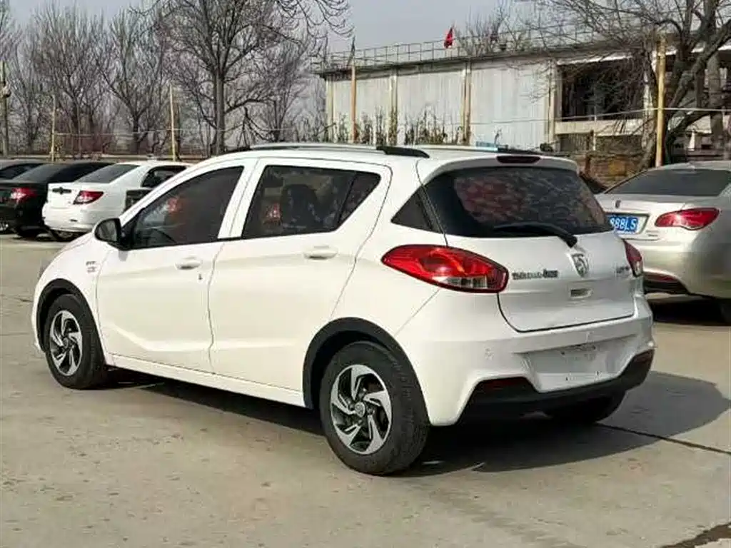 Baojun 310 1.5 L Auto Comfort