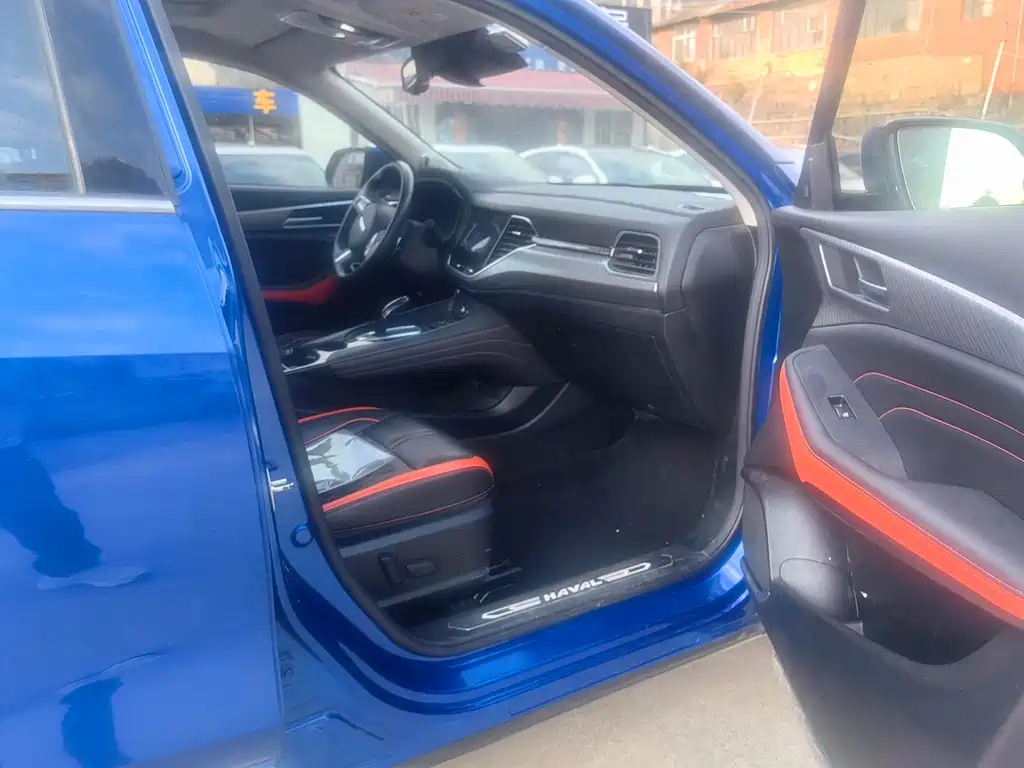 Haval F7 x 2.0 T 4 WD Ultimate Smart Performance