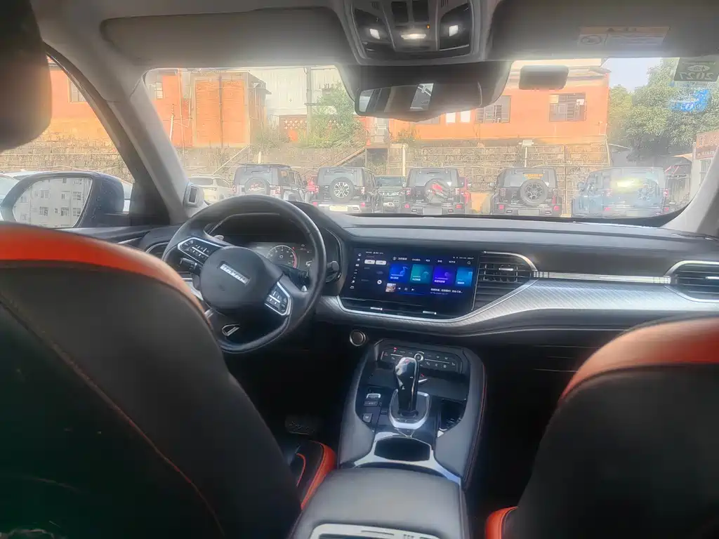 Haval F7 x 2.0 T 4 WD Ultimate Smart Performance