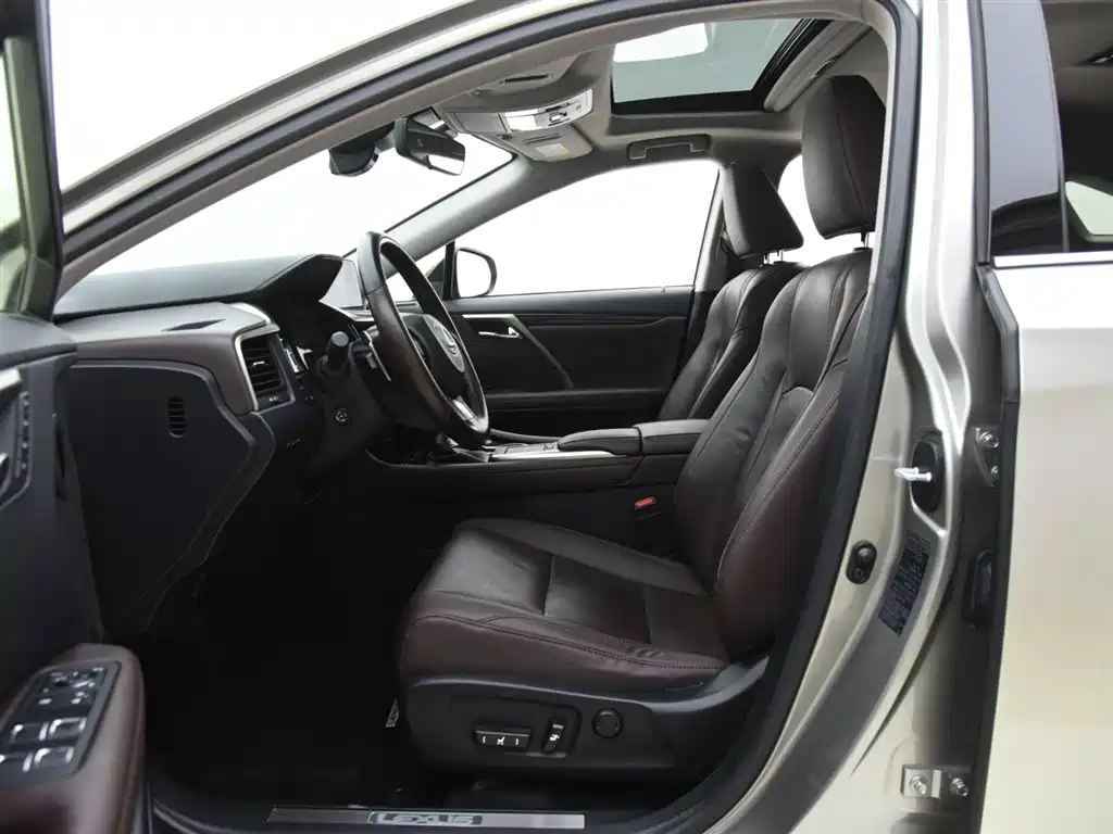 Lexus RX Facelift 300 2 WD Comfort