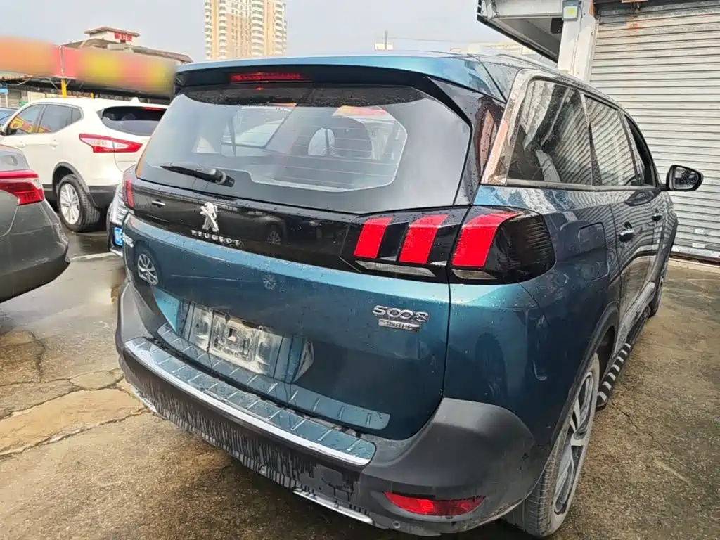 Peugeot 5008 380 THP 7-seat Elite