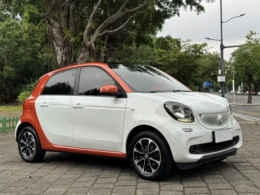 smart forfour 1.0 L 52 kW Passion