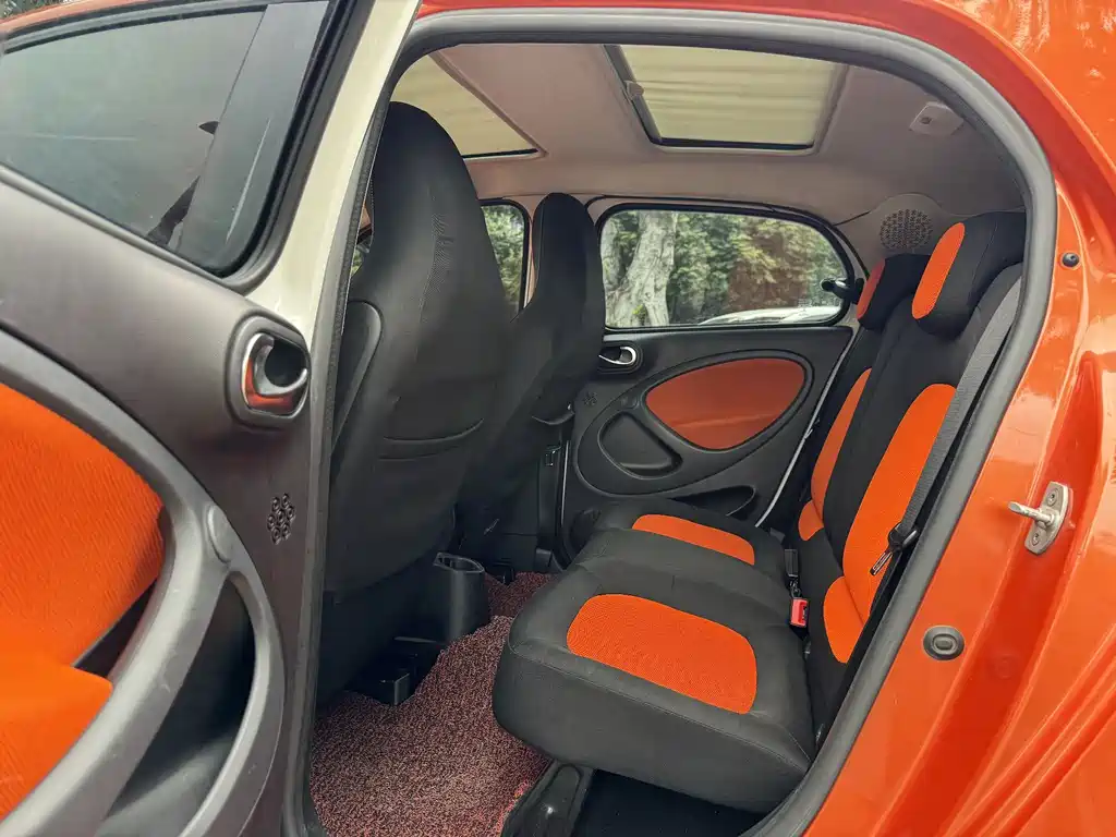 smart forfour 1.0 L 52 kW Passion