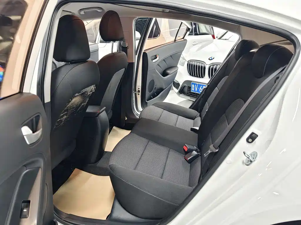 Kia K3 1.6 L Auto GL