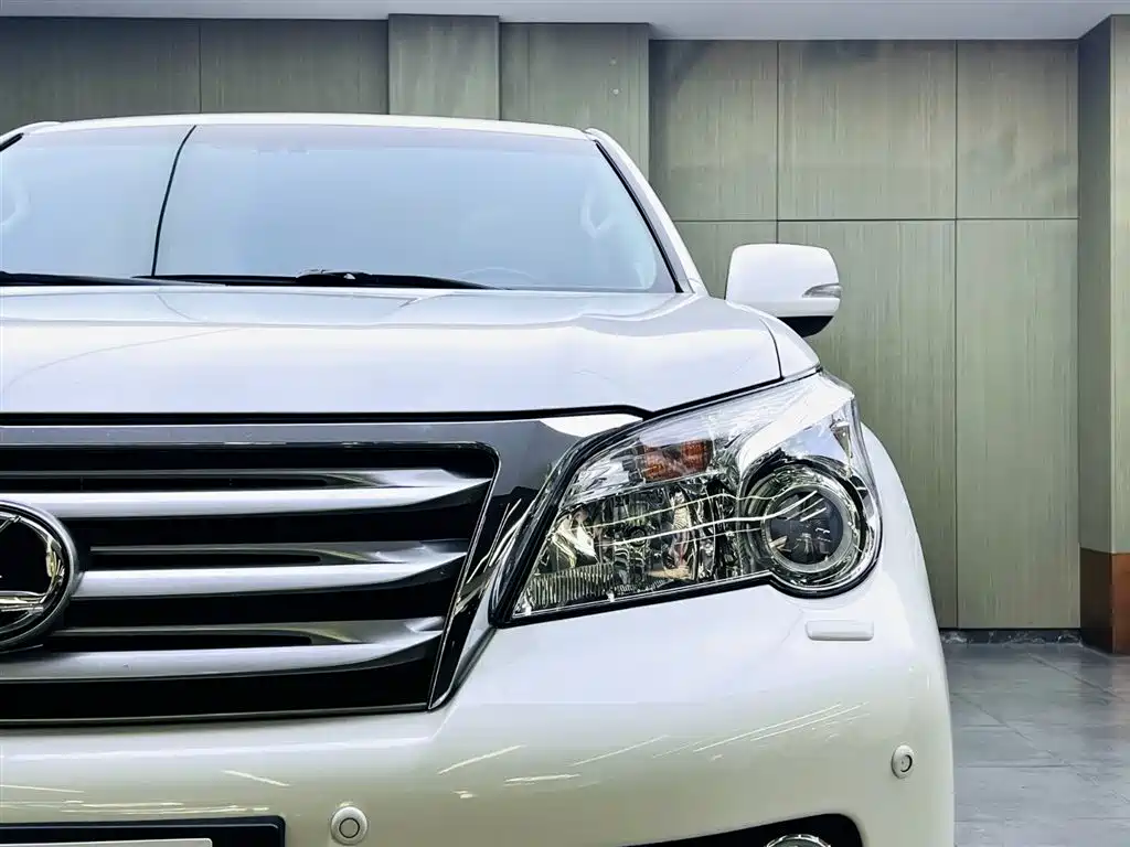 Lexus GX 460