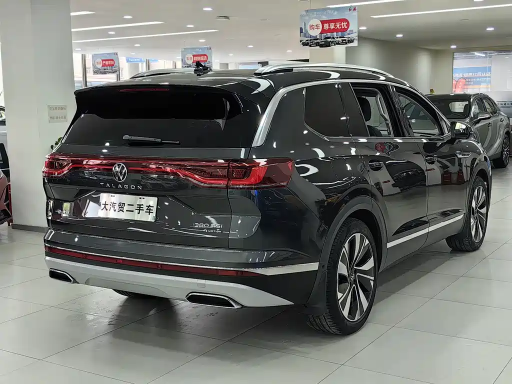Talagon 380 TSI 4 WD Luxury Premium Realm Pro 6-seat