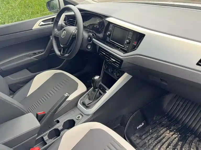 Polo Plus 1.5 L Auto Panoramic Pleasure