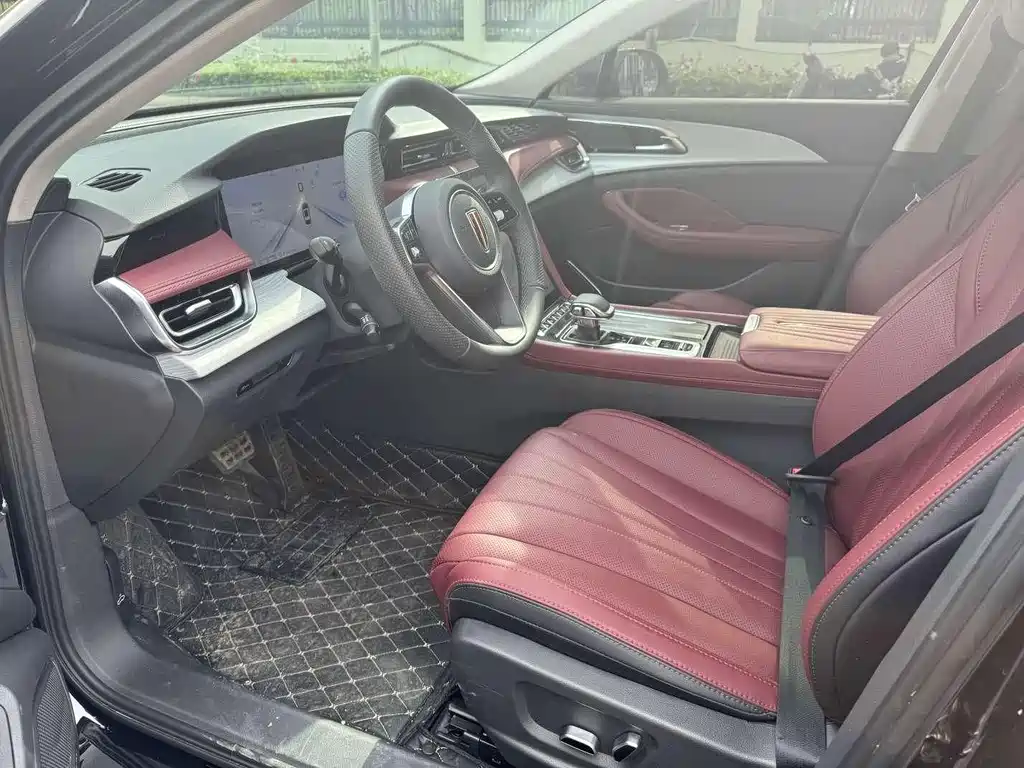 Hongqi H5 2.0 T Auto Flagship Enjoyment