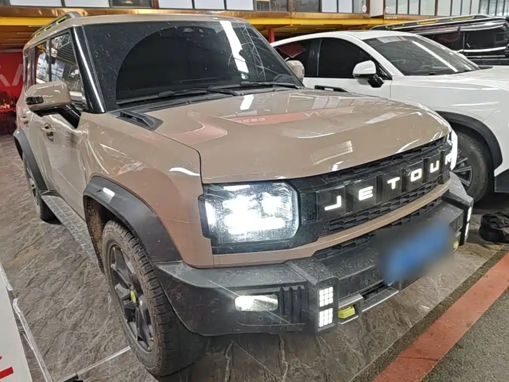 Jetour Traveller 2.0 T 4 WD Cross PRO+