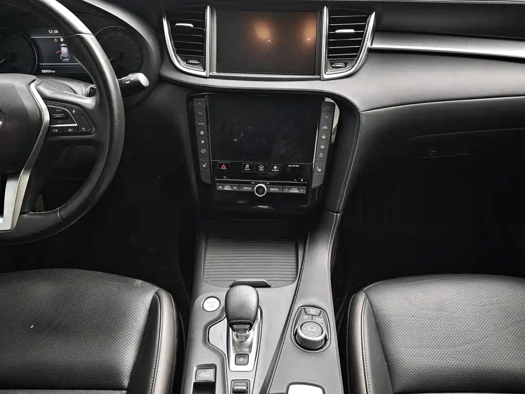 Infiniti QX50 2.0 T 4 WD Intelligent